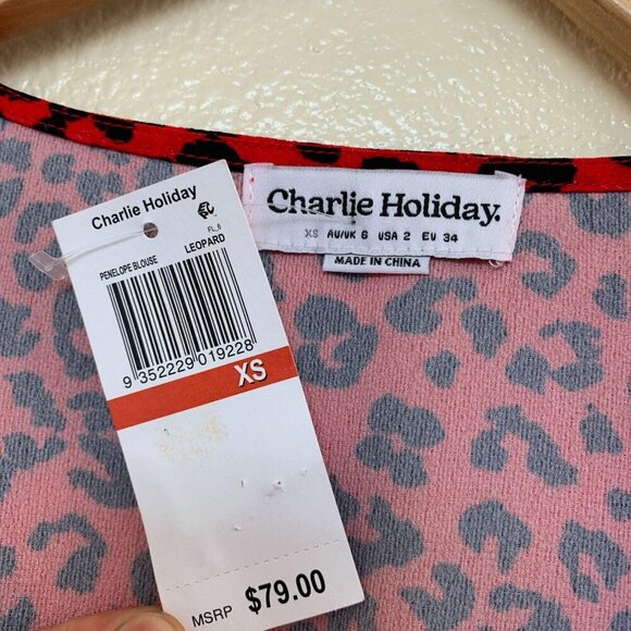 Charlie Holiday Penelope Smocked Leopard-Print Womens Top XS / 2 Red - Picture 8 of 12